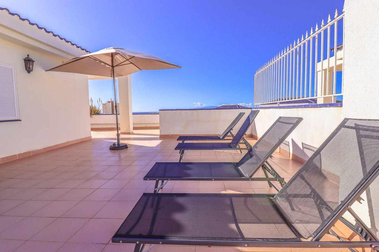 Rentaliday Cristianos Penthouse Los Cristianos  Zewnętrze zdjęcie